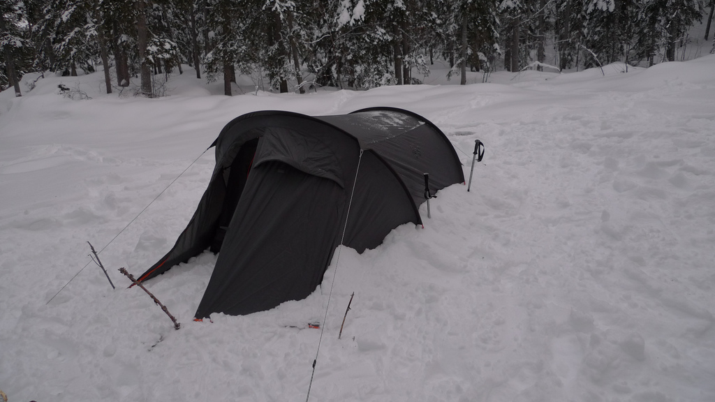 camping dans la neige