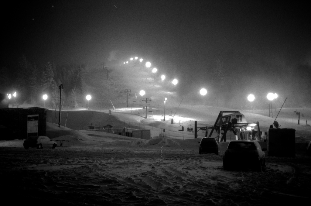 Ski in La Bresse (Vosges) at night